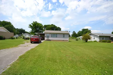 2755 W Madison St, Springfield, MO 65802 photo 1