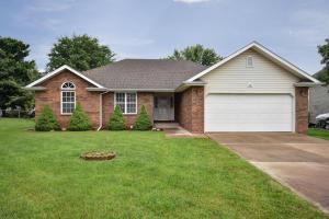 335 E Halsey St, Republic, MO 65738 photo 1