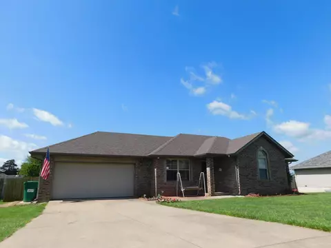 110 W Jacaranda Ave, Willard, MO 65781 photo 1