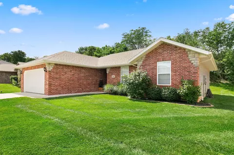 1208 W Eunice St, Ozark, MO 65721 photo 1