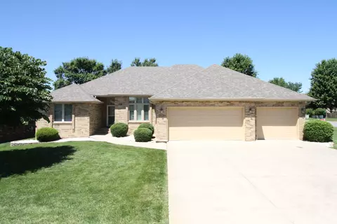 4651 S Turnberry Ave, Springfield, MO 65810 photo 1