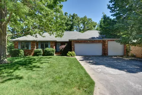 3791 W Rosebrier St, Springfield, MO 65807 photo 1