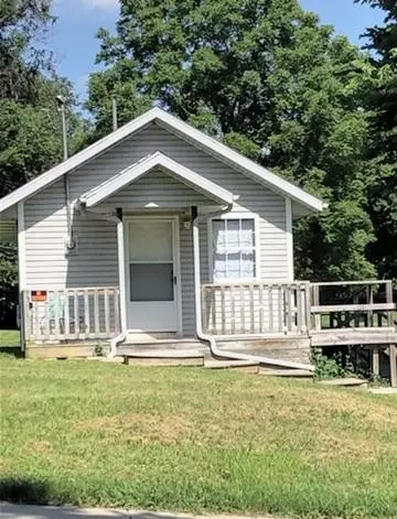 2442 N Kellett Ave, Springfield, MO 65803 photo 1