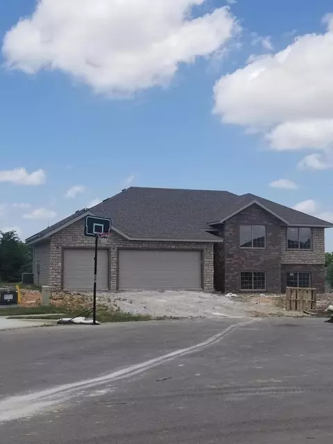 1225 N 10th Ave, Ozark, MO 65721 photo 1