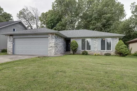 2732 E Verona St, Springfield, MO 65804 photo 1