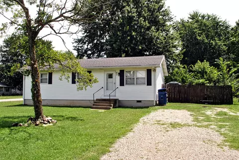 430 N White Oak St, Marshfield, MO 65706 photo 1