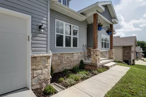 3331 E Salem St, Springfield, MO 65804 photo 1