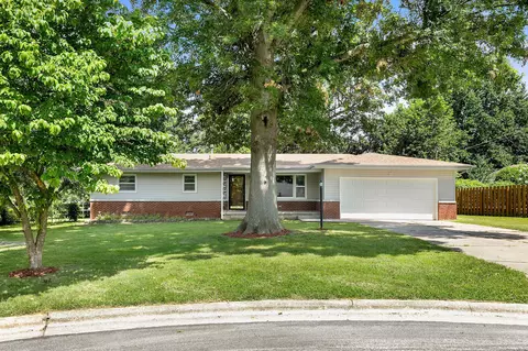206 N Monterey Ct, Springfield, MO 65802 photo 1