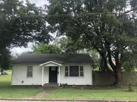 314 E 3rd St, West Plains, MO 65775 photo 1