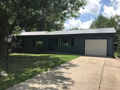 524 Wilson Way, Marshfield, MO 65706 photo 1