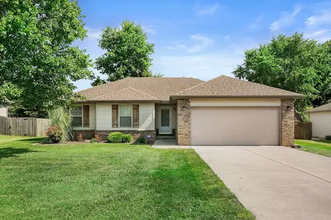 4881 W Kingsbury St, Springfield, MO 65802 photo 1