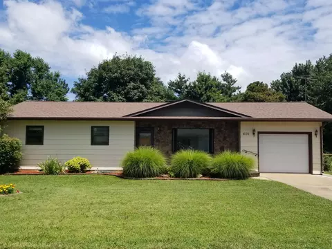 600 Ryan St, Monett, MO 65708 photo 1