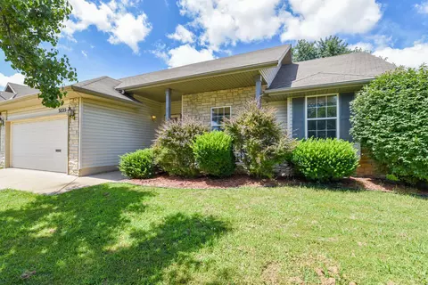3725 W Kay Pointe Blvd, Springfield, MO 65802 photo 1