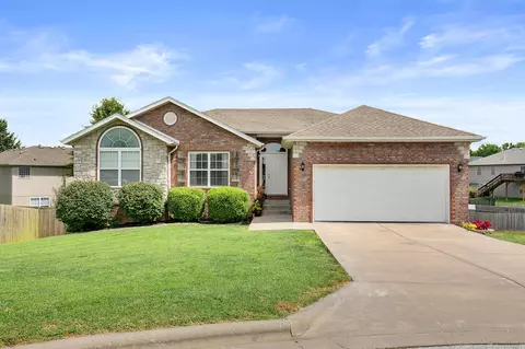 1125 W Mccafferty St, Nixa, MO 65714 photo 1