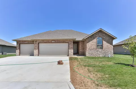 1208 N 10th Ave, Ozark, MO 65721 photo 1