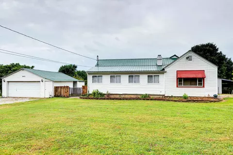 3423 N National Ave, Springfield, MO 65803 photo 1