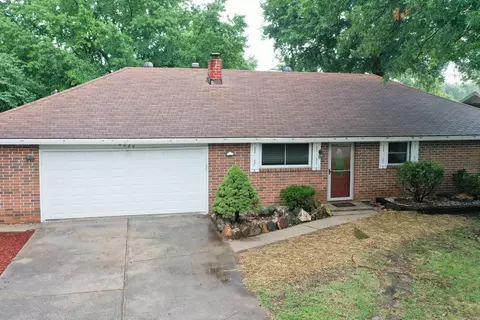 4229 W Colby St, Springfield, MO 65802 photo 1