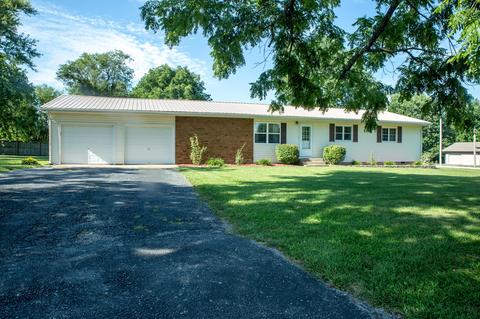 1105 W Main St, Buffalo, MO 65622 photo 1