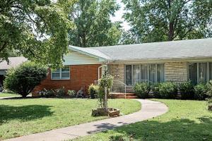 2232 E Langston St, Springfield, MO 65804 photo 1