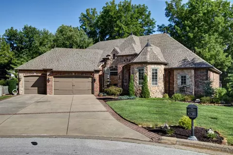 3979 E Kensington St, Springfield, MO 65809 photo 1