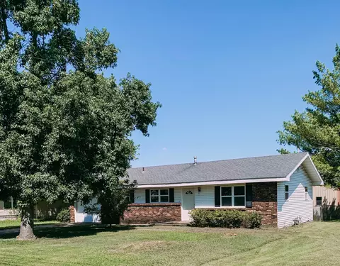 1006 N Main Ave, Republic, MO 65738 photo 1