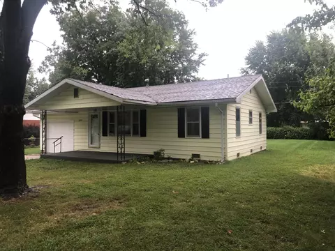 222 N Vine St, Marshfield, MO 65706 photo 1
