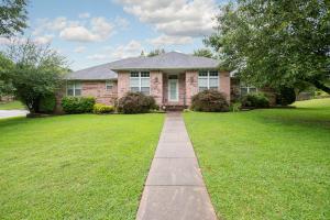 2165 S Cedar Hill Ave, Springfield, MO 65809 photo 1