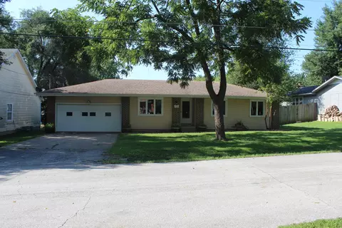3926 W Collings St, Springfield, MO 65803 photo 1