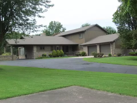613 W Washington Ter, Marshfield, MO 65706 photo 1