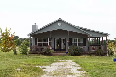 7395 W Farm Rd 144, Springfield, MO 65802 photo 1