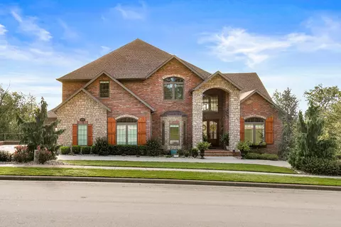6052 Danforth, Springfield, MO 65804 photo 1