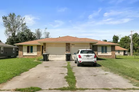 2915 W Roxbury St, Springfield, MO 65807 photo 1