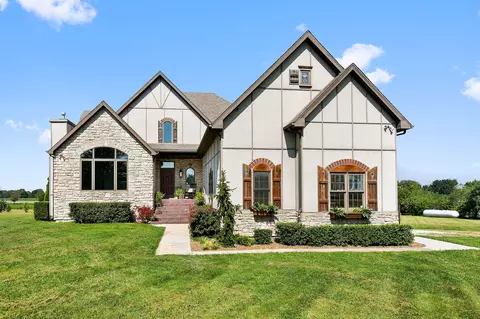 7782 N Yorkshire Ln, Willard, MO 65781 photo 1