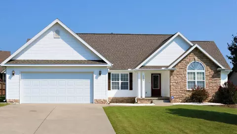 135 Summerbrooke Ln, Branson, MO 65616 photo 1