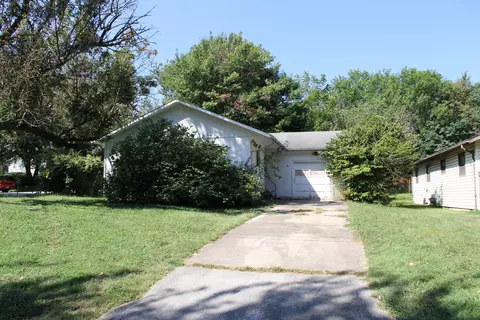 2803 N Howard Ave, Springfield, MO 65803 photo 1