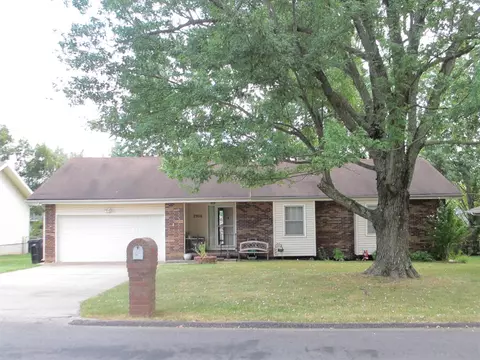 2906 E Portland St, Springfield, MO 65804 photo 1