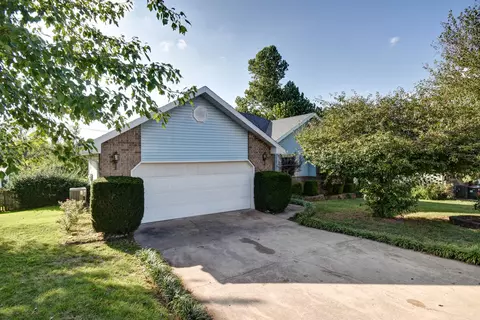 709 N 4th Ave, Ozark, MO 65721 photo 1