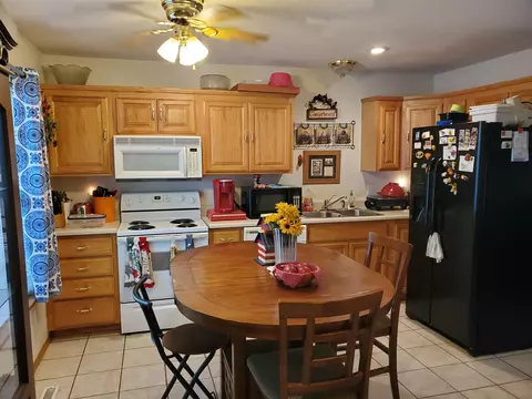 920 E High St, Springfield, MO 65803 photo 1