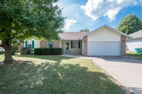 335 S Lulwood Ave, Springfield, MO 65802 photo 1
