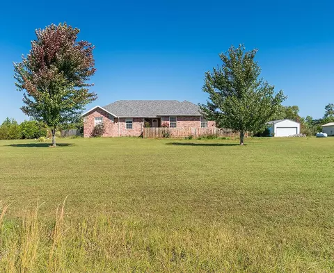 133 Cedar Dale Ln, Ozark, MO 65721 photo 1