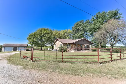 4373 S 218th Rd, Halfway, MO 65663 photo 1