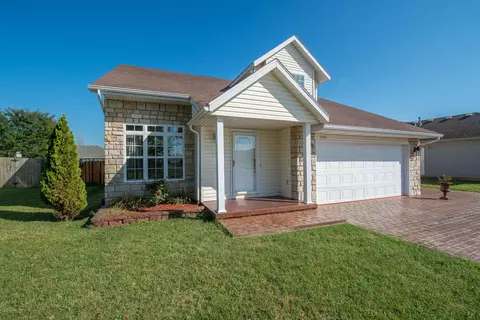 5551 W Josh St, Springfield, MO 65802 photo 1