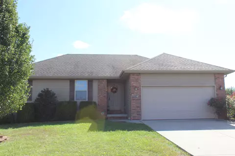 710 W Osage St, Clever, MO 65631 photo 1