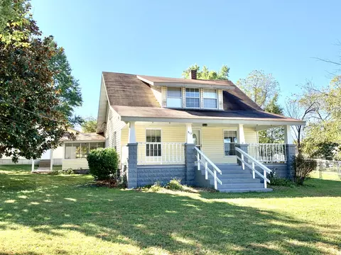 517 Valley Ave, Ava, MO 65608 photo 1