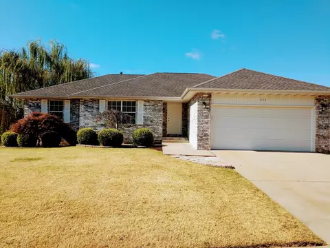 923 S Duke Ct, Springfield, MO 65802 photo 1