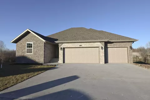 1224 N 10th Ave, Ozark, MO 65721 photo 1