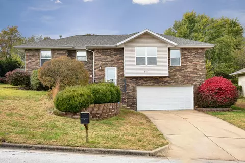 967 S Creekside Pl, Nixa, MO 65714 photo 1