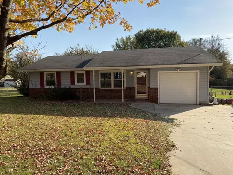 3150 W Silverleaf St, Springfield, MO 65807 photo 1