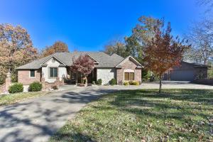 1297 E Brookside Dr, Bolivar, MO 65613 photo 1