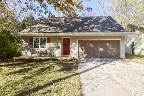 207 E Berkeley St, Springfield, MO 65807 photo 1